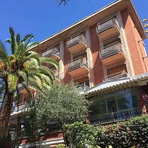 Astoria Hotel